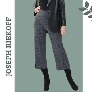 Joseph Ribkoff Grey Black
Herringbone Cropped Pull On Knit
Pant Size  6